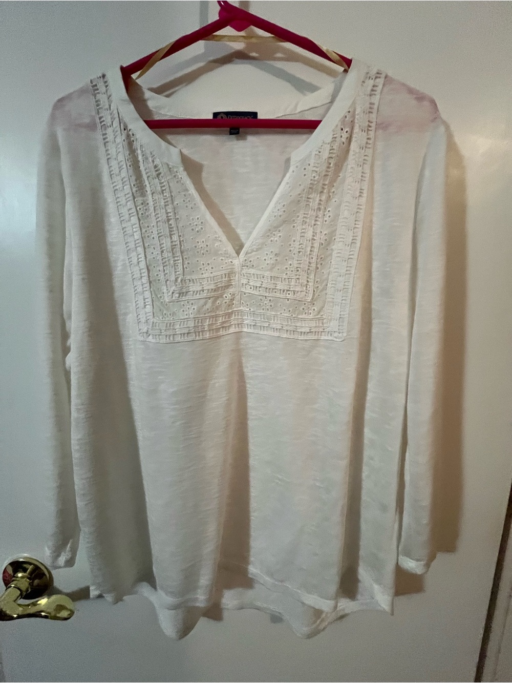 Democracy medium, white Crochet-Yoke V-Neck Tunic Top